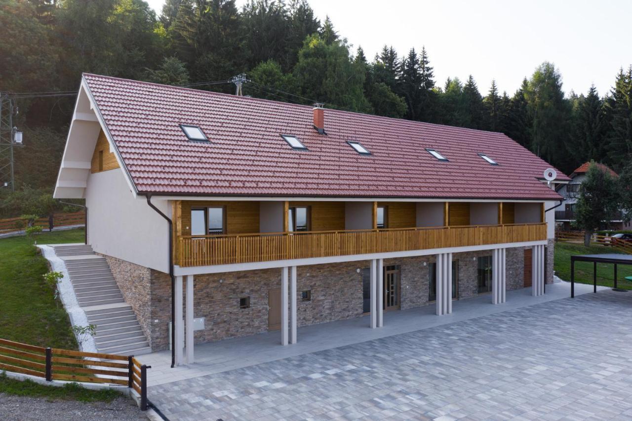 Apartmaji Hocka Koca Hočko Pohorje Exteriör bild