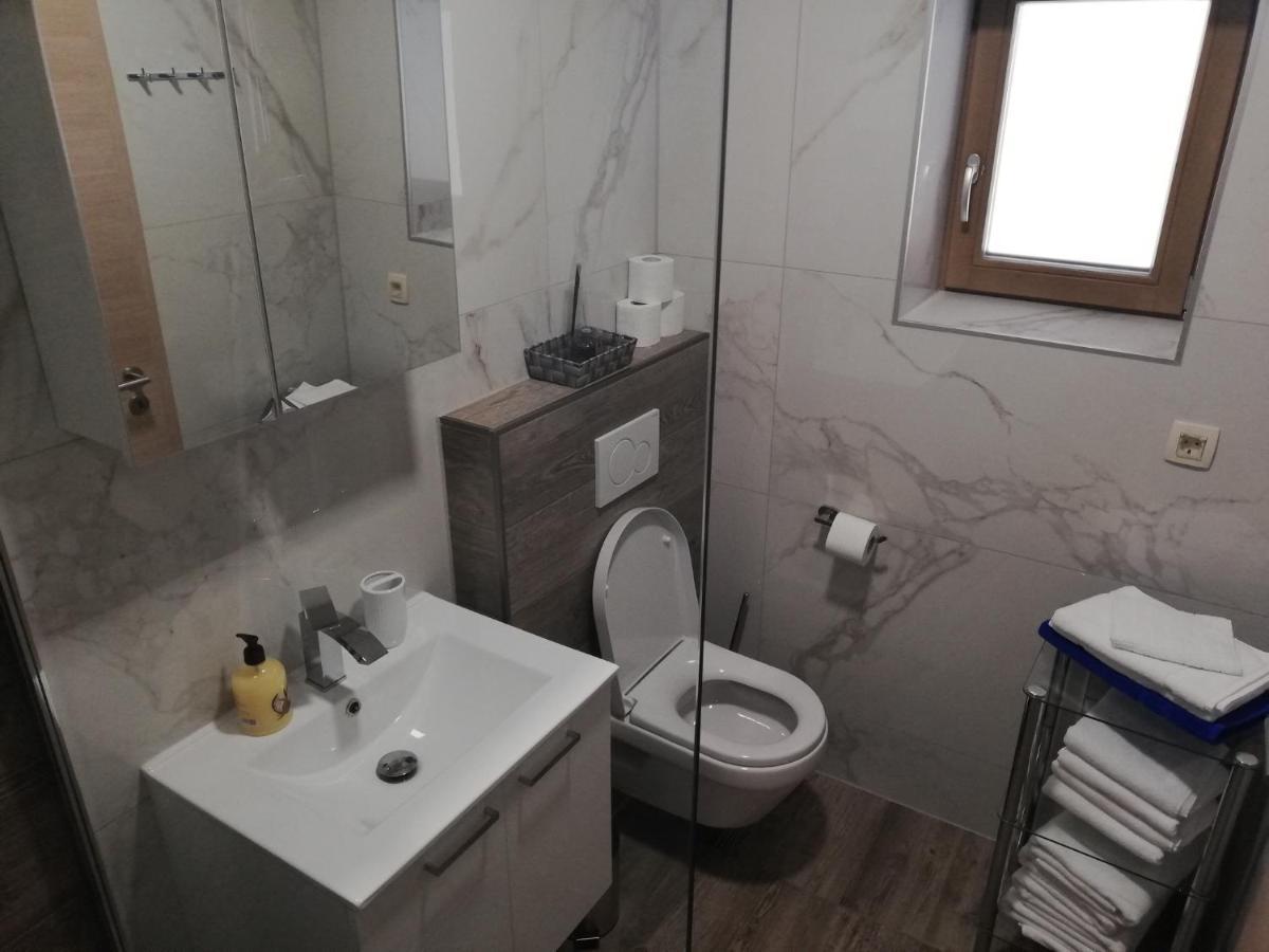 Apartmaji Hocka Koca Hočko Pohorje Exteriör bild